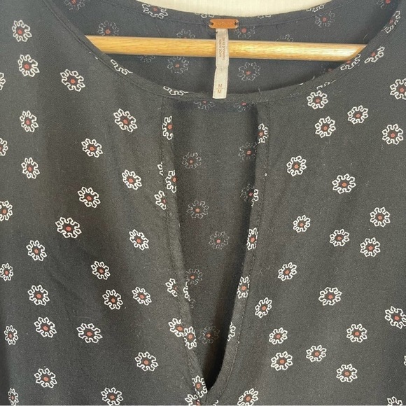Free People Beck Long Sleeve Swing Dress Floral Black Medium $128 MSRP - Picture 5 of 8